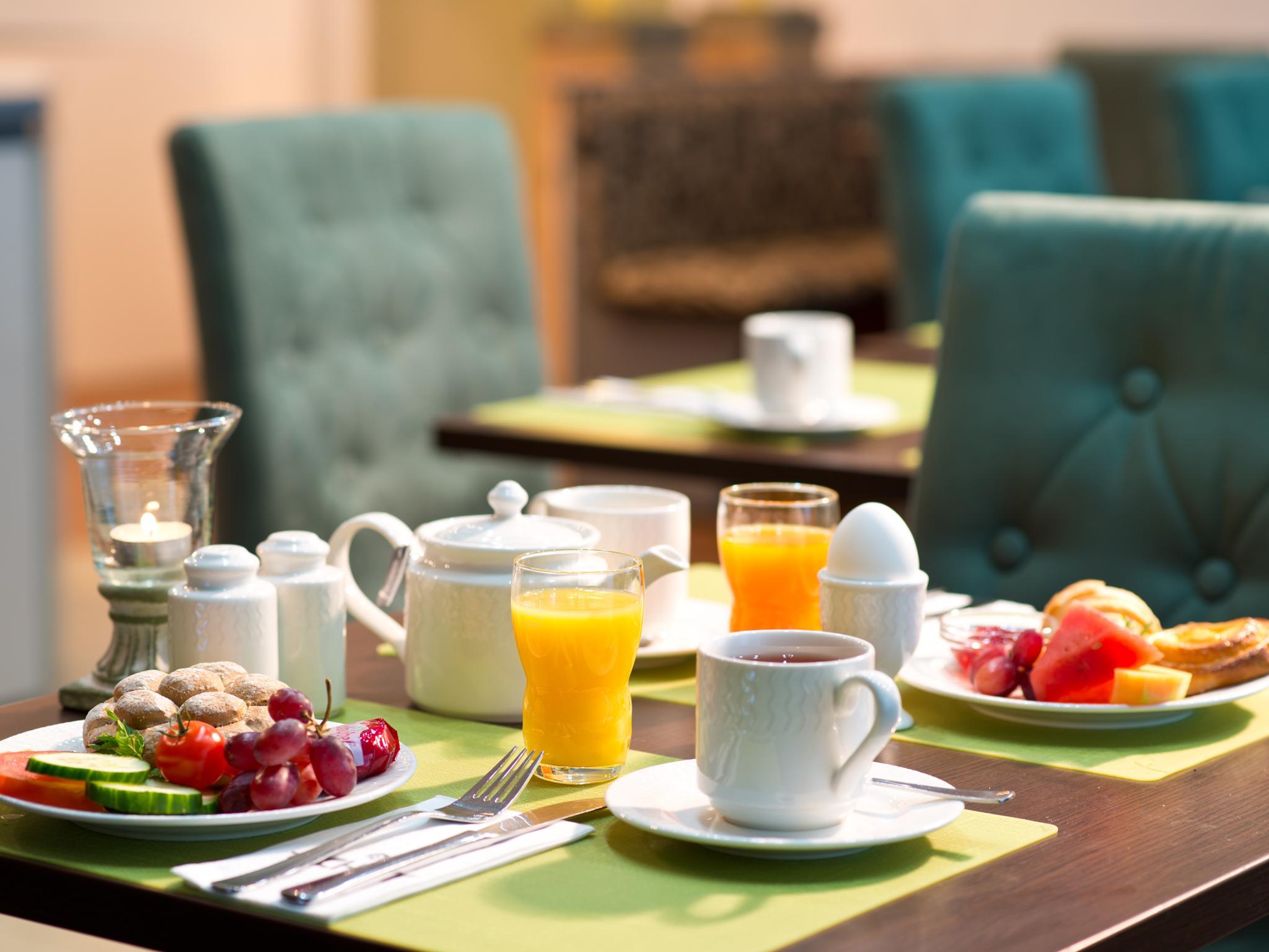 Achat Hotel Hockenheim Restoran gambar