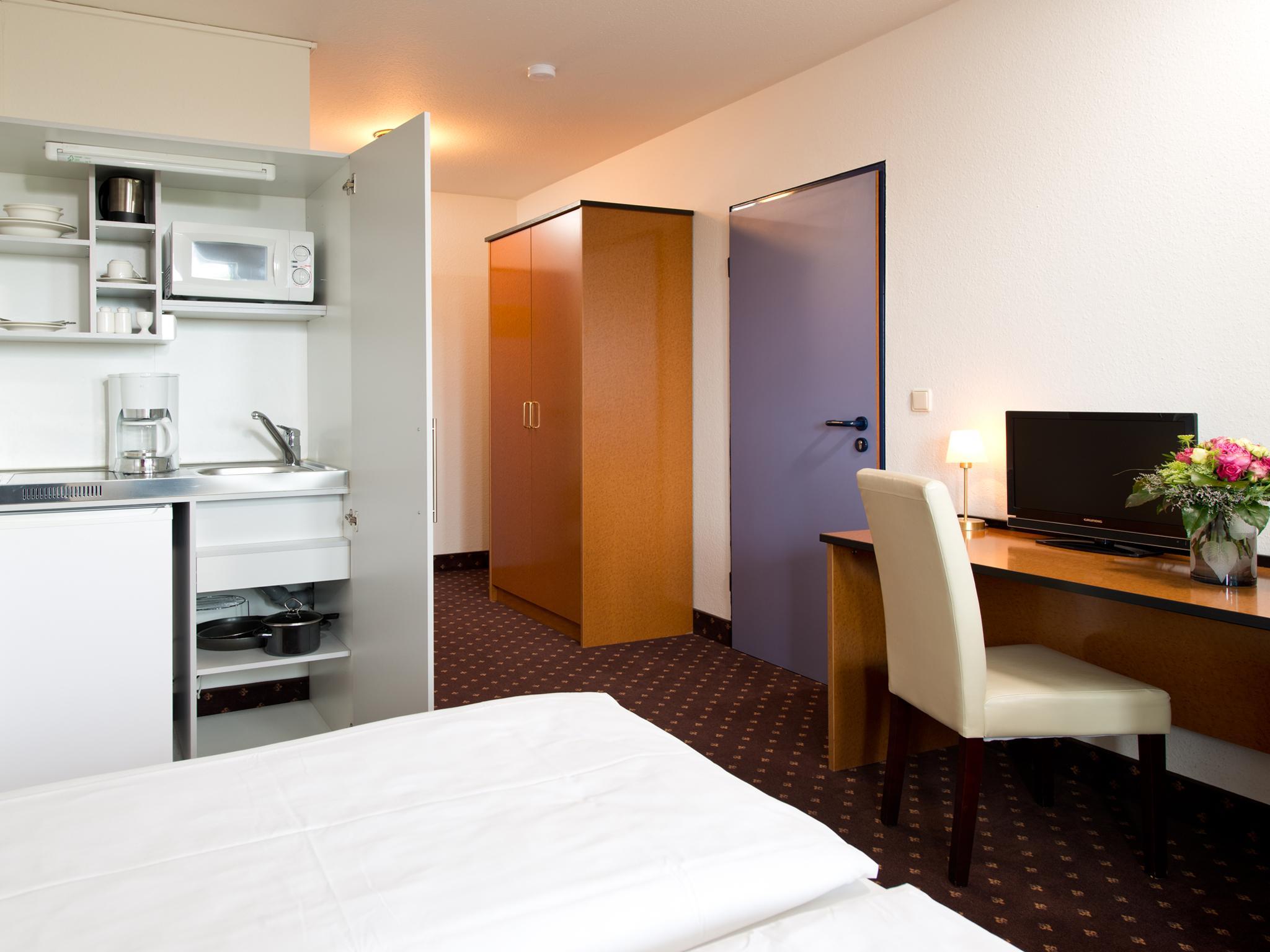 Achat Hotel Hockenheim Bilik gambar