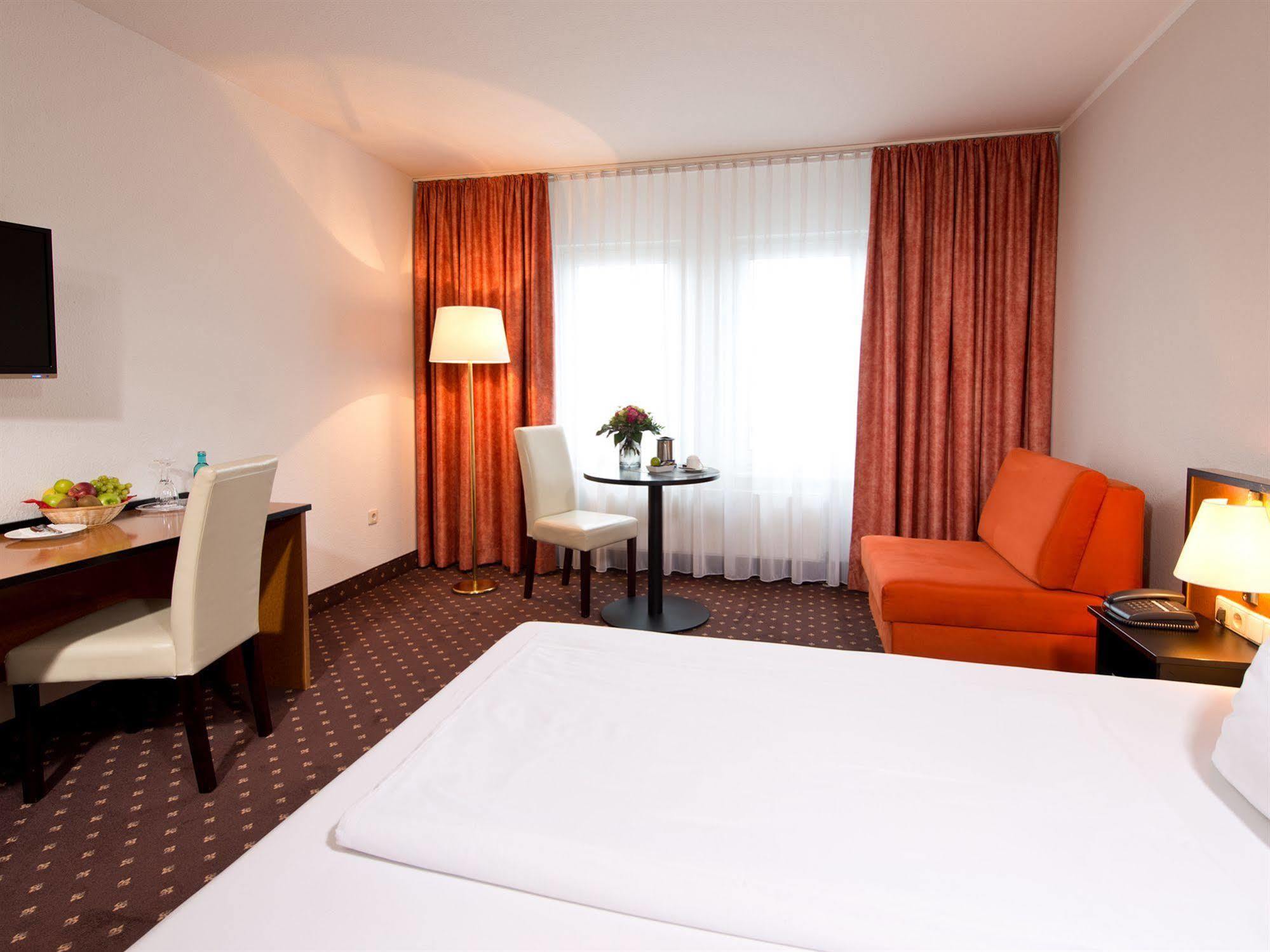 Achat Hotel Hockenheim Luaran gambar